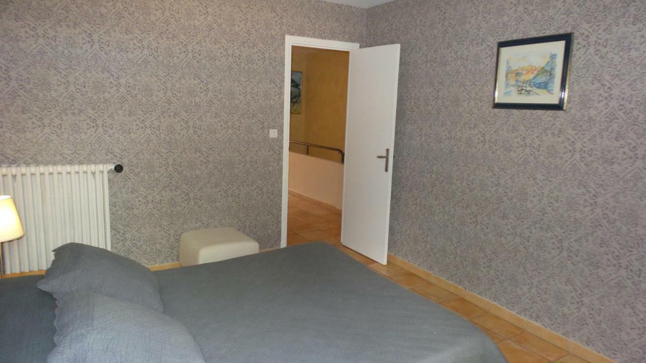 Spacieux Logement Face A La Cite Medievale 卡尔卡松 外观 照片